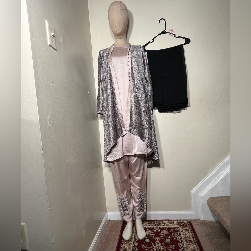 Indian/pakistani 3 piece dress